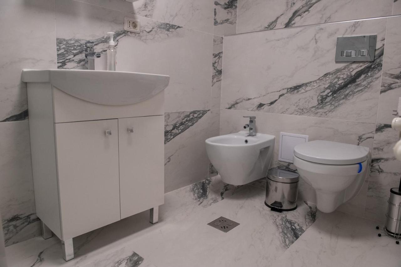 פיאטרה ניאמט Apart Hotel Center מראה חיצוני תמונה