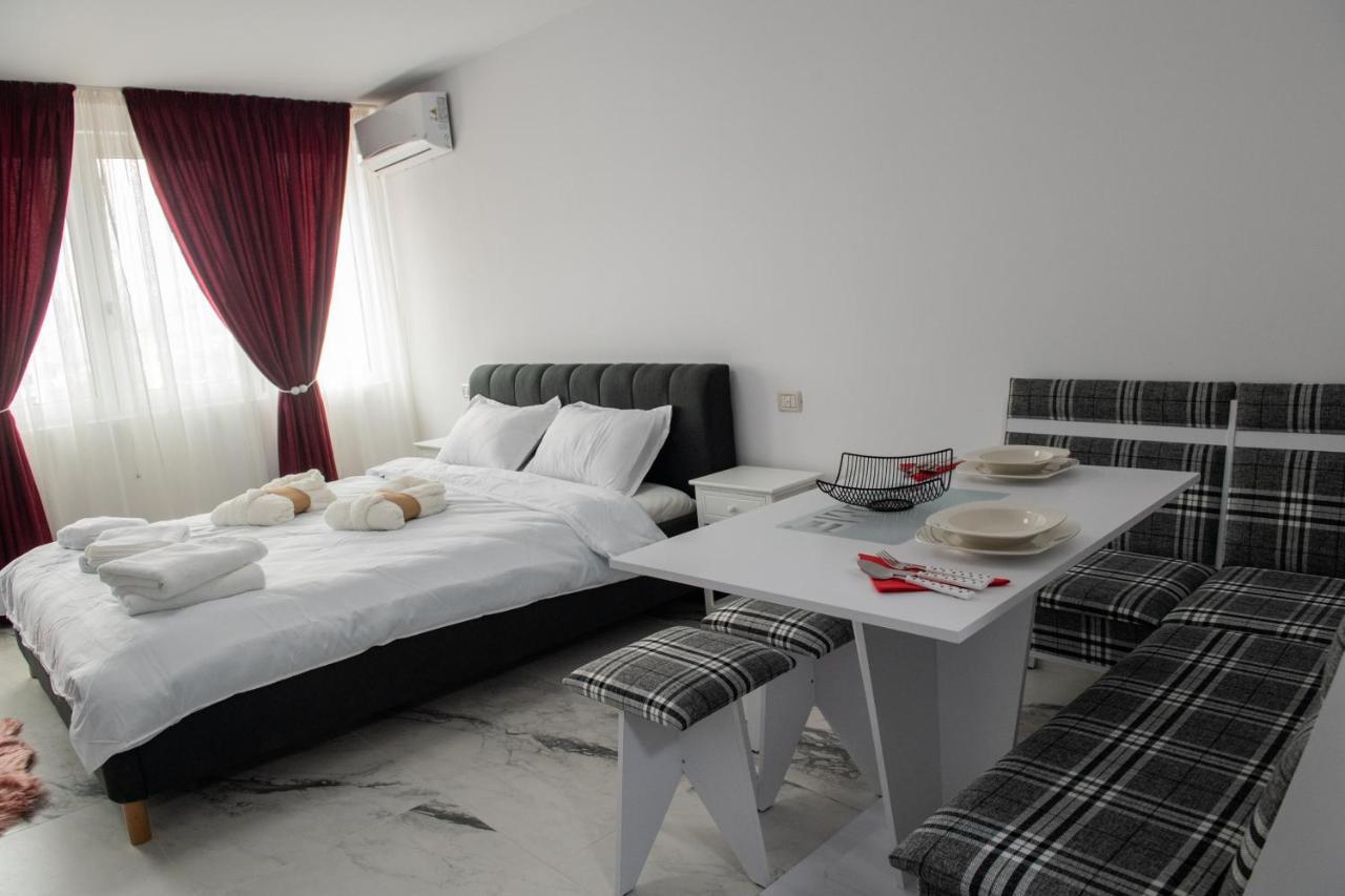 פיאטרה ניאמט Apart Hotel Center מראה חיצוני תמונה